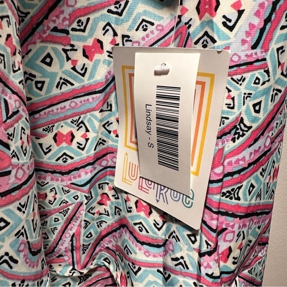 NWT LulaRoe Lindsay Sheer Duster OpenFront Short Kimono Light Batwing Retro - Picture 6 of 14